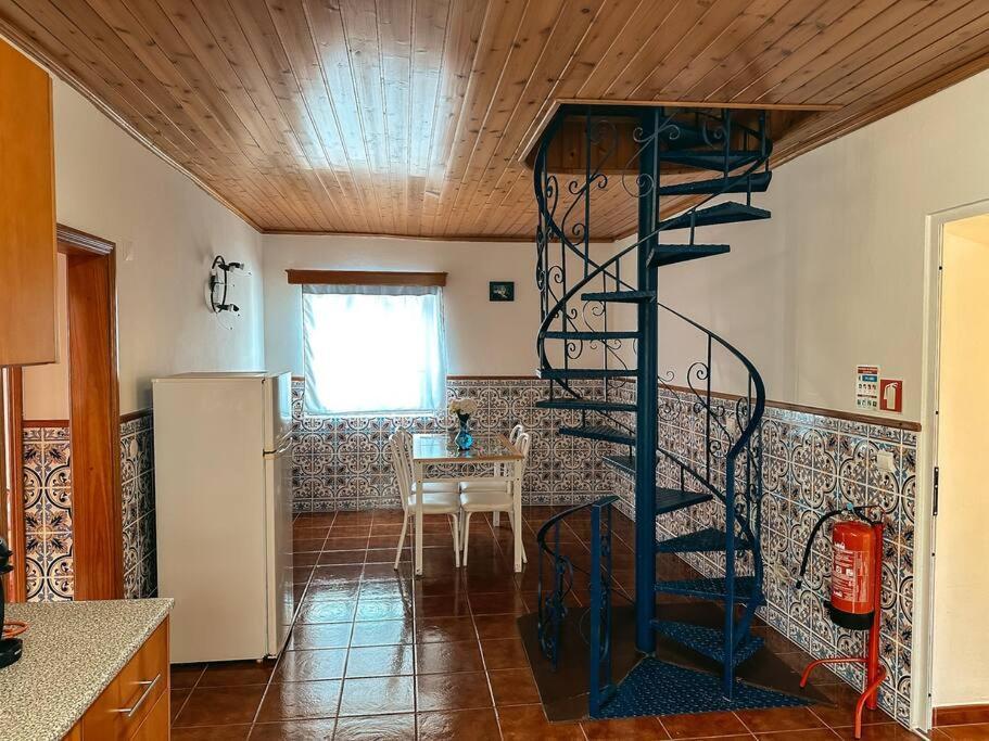 Luana House Apartment Biscoitos  Exterior photo